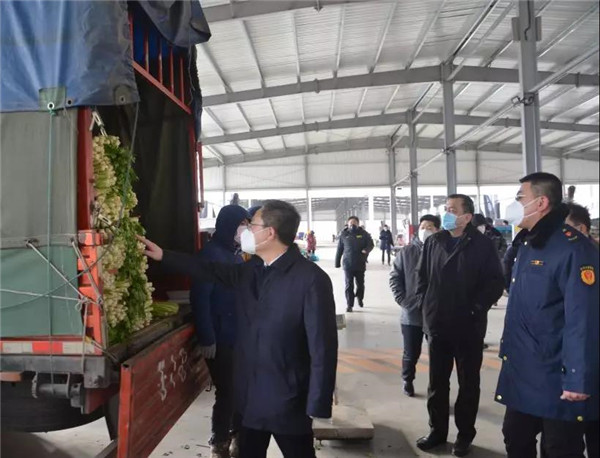龙口市政府 今日要闻 龙口市长吕波现场督导农贸市场